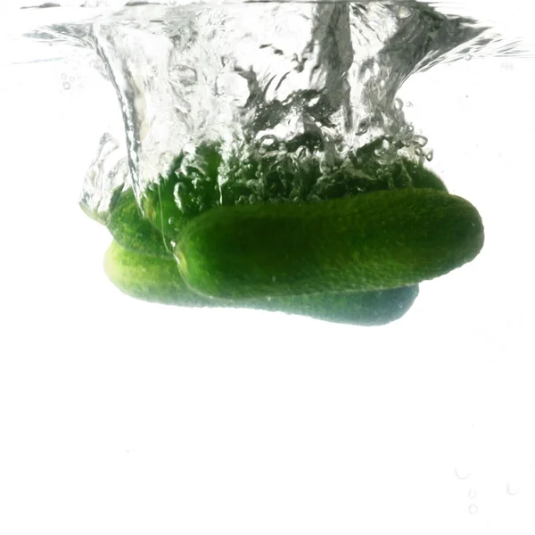 Salatalık splash — Stok fotoğraf