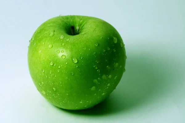 緑の新鮮なリンゴ — ストック写真