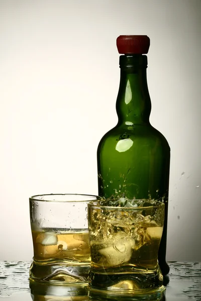 Spruzzi di whisky — Foto Stock