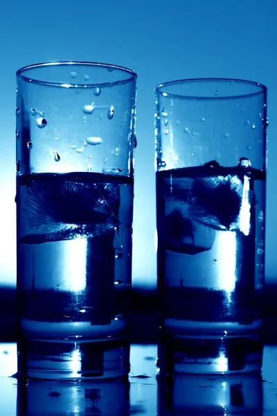 Water in een glas — Stockfoto