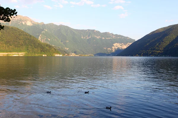 Lugano 호수 풍경 — 스톡 사진