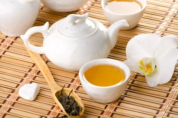 Tea on bamboo — Stock Photo, Image
