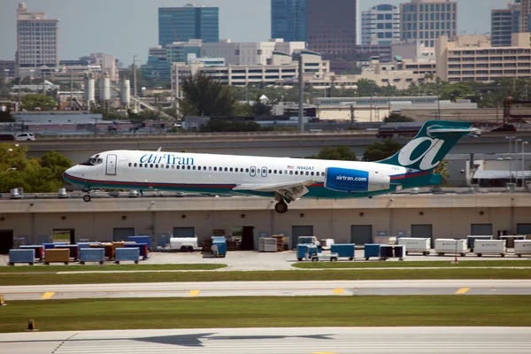 AirTran Boeing 717 — Foto Stock
