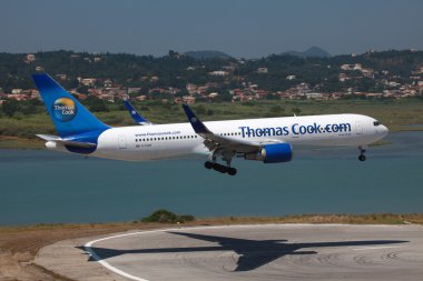 Thomas Cook Boeing 767-300 clipart