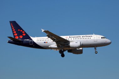 Brussels Airlines Airbus A319 clipart