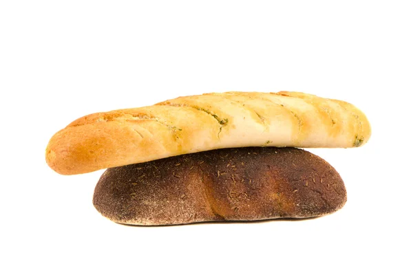 Černý chléb a bochník s česnekovou omáčkou, samostatný — Stock fotografie