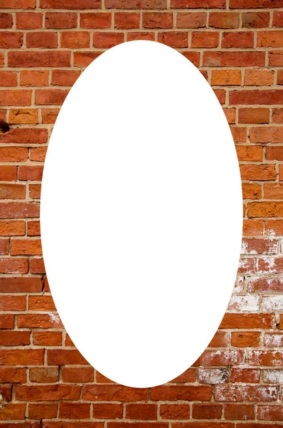 Kırmızı tuğla duvar ve beyaz oval Merkezi — Stok fotoğraf