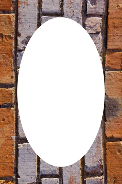 Fundo da parede de tijolo vermelho oval branco no centro — Fotografia de Stock