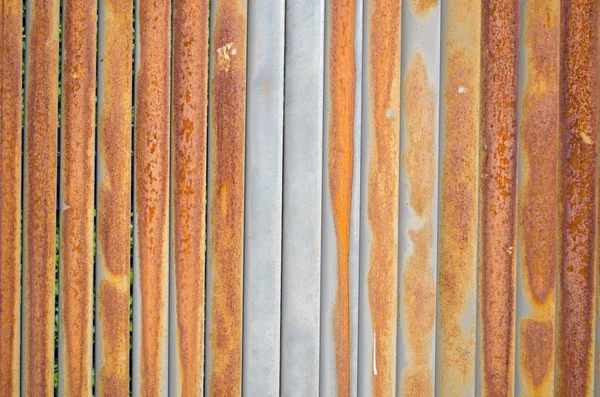 Pozadí rezavé retro nástěnné Kovové plotové zdi — Stock fotografie