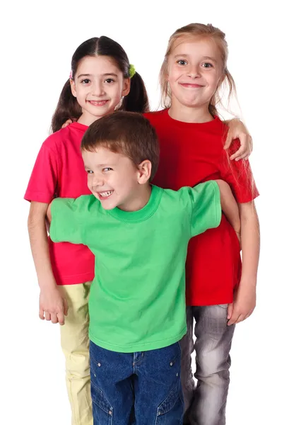 Szczęśliwe dzieci stojąc razem — Zdjęcie stockowe