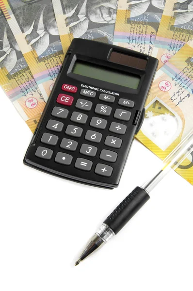 Calculator met geld — Stockfoto