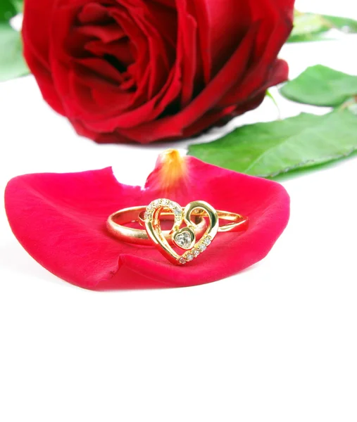 Pierścień z różą — Zdjęcie stockowe