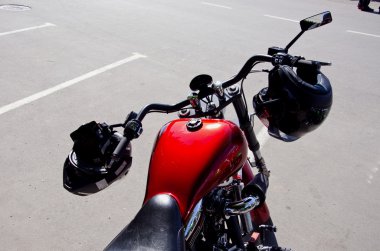 motosiklet motosiklet parça iki kask ile