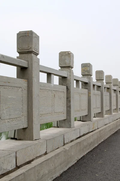 Balaustra ponte in pietra — Foto Stock