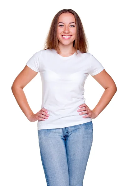 Очаровательная женщина в белой футболке — стоковое фото