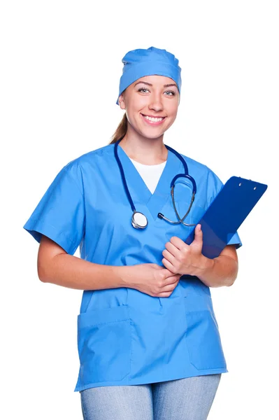 Jonge verpleegster met clip boord — Stockfoto