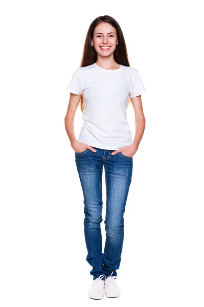 Lycklig tonåring i vit t-shirt och jeans — Stockfoto