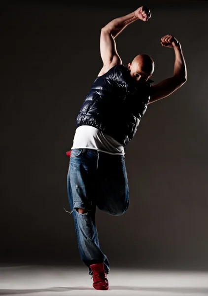 Stylowy mężczyzna hip-hop, taniec — Zdjęcie stockowe