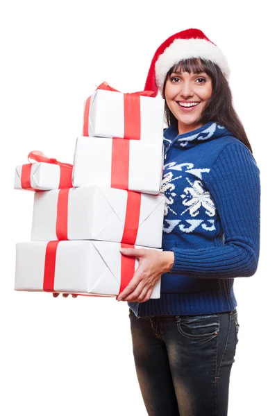 Woman holding christmas gifts — Stockfoto