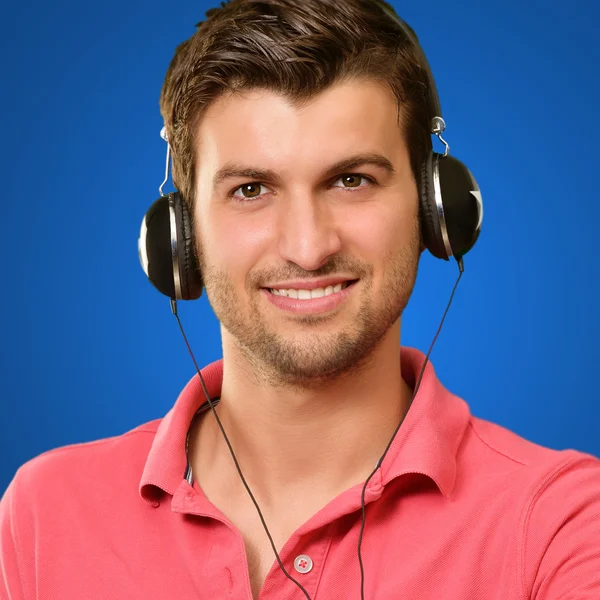 Portrait of man holding mike and disc — Stock Photo, Image