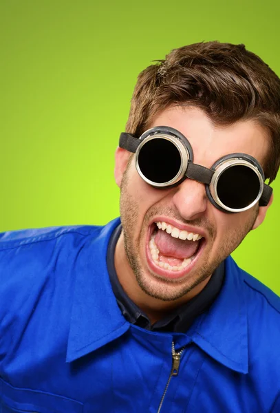 Retrato de un ingeniero con gafas — Foto de Stock
