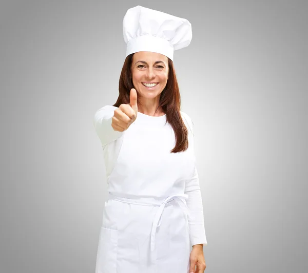 Chef woman showing thumbs up — Stock Photo, Image