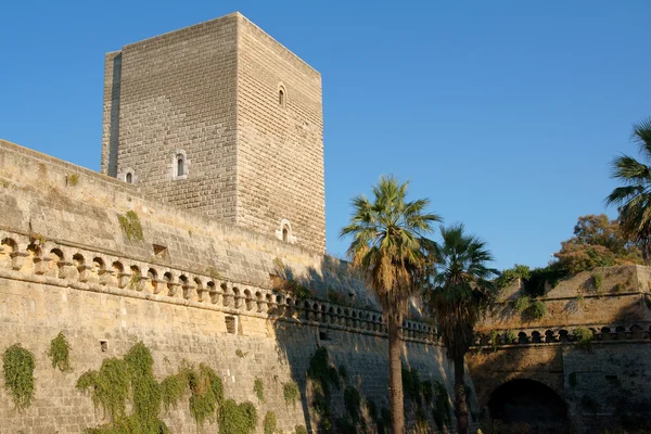 Norman-schwabiska slottet i bari, Apulien — Stockfoto