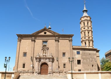 Church of San Juan de los Panetes, Zaragoza clipart
