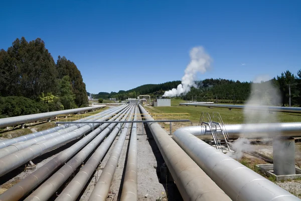 Green energy geothermal power station — Stock Photo, Image