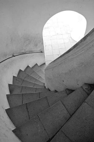 Döner merdiven — Stok fotoğraf