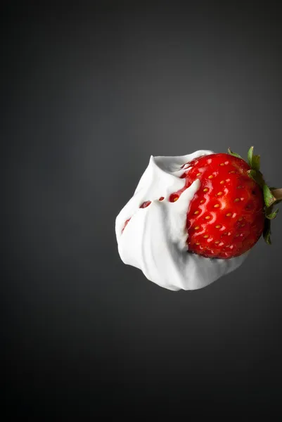 Strawberry and yoghurt — Stock Photo, Image