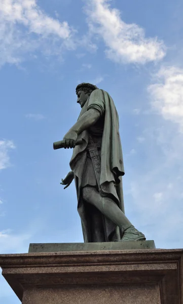 Памятник герцогу Ришелье в Одессе. Июнь 2012 . — стоковое фото