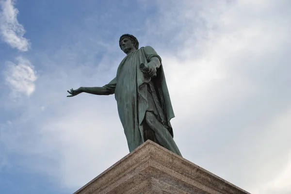 Monumento al Duca Richelieu in Odessa.Primorsky Boulevard.Giugno, 2012 . — Foto Stock