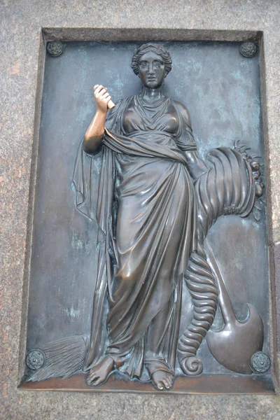 Памятник князю Ришелье в Одессе. Приморский бульвар. Июнь 2012 . — стоковое фото