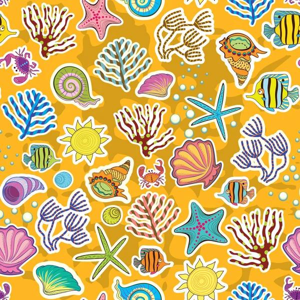 Seamless sunny background. The decor of the sea creatures, fish and seaweed. The symbol of the seas and oceans — Stock Vector