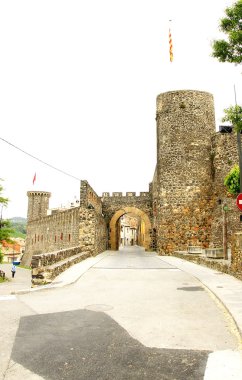 giriş hostalric's Castle Arch