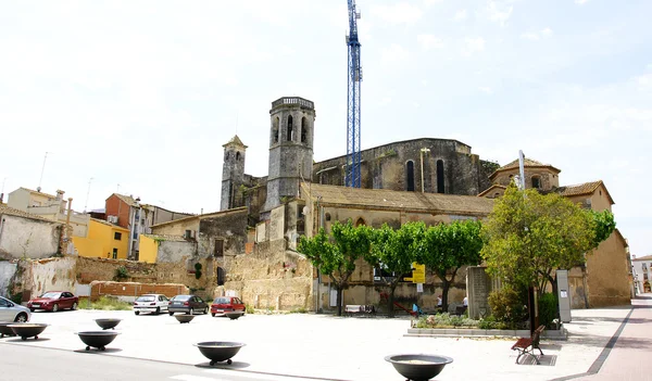 Panorama von el arbós mit der kirche von sant julia — Stockfoto