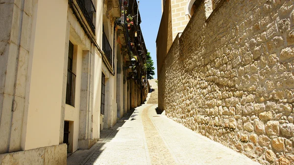 Alley of the ancient Girona — Stock Photo, Image