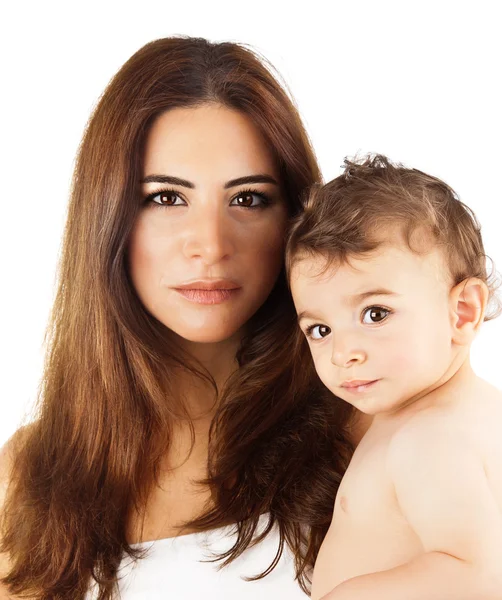 Vacker mor håller pojke — Stockfoto