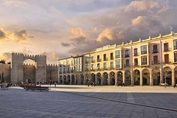 Фантастическая площадь "Plaza de Santa Terre" в Авиле, Испания — стоковое фото