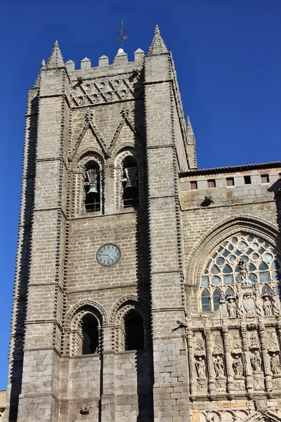 Catedral de la ciudad Avila, España — Foto de Stock