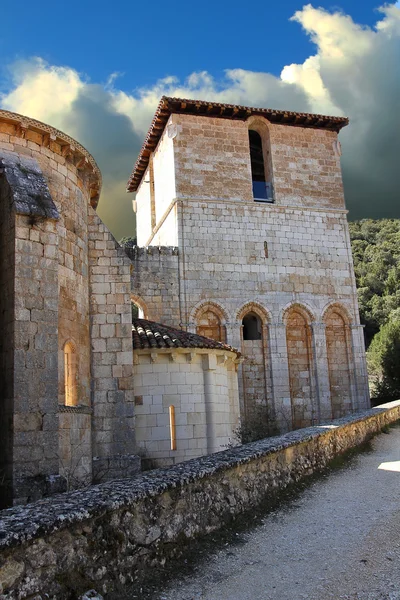 Rovine della Chiesa di San Pedro de Arlanza in provincia di B — Foto Stock