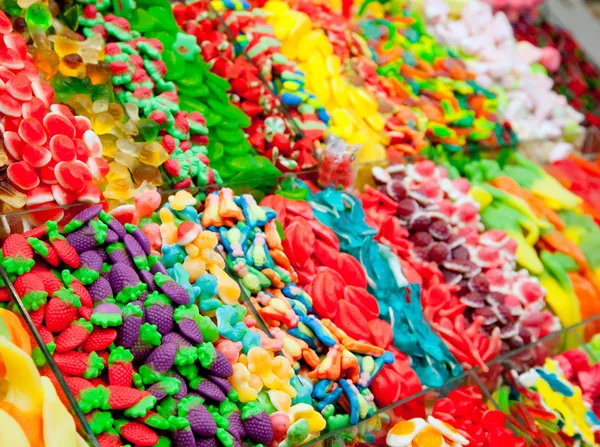Dolci caramelle gelatina in display colorato — Foto Stock
