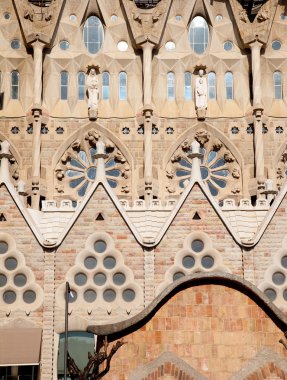 Barcelona sagrada familia Katedrali gaudi tarafından