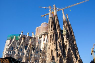 Barcelona sagrada familia Katedrali gaudi tarafından