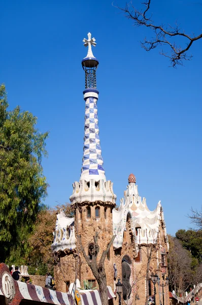 Barcelona park guell Lebkuchenhaus von gaudi — Stockfoto