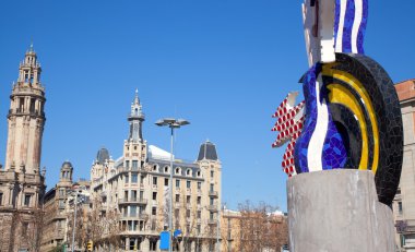Pop statue head of Barcelona Roy Lichtenstein clipart
