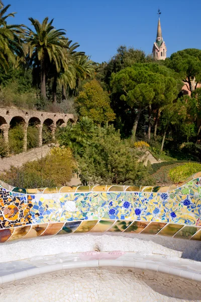 巴塞罗那高迪的现代主义的奎尔公园 — 图库照片