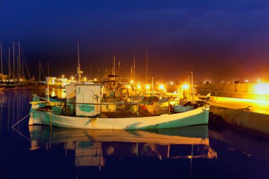 Formentera la savina port marina balıkçı tekneleri