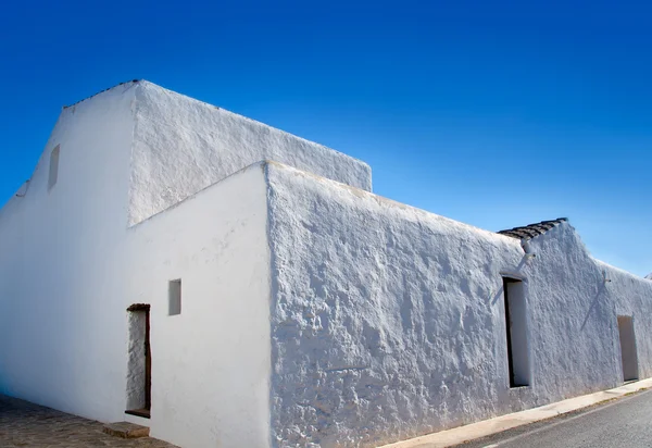 Ibiza Santa Ágnes, fehérre meszelt házak — Stock Fotó